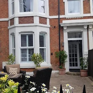 the-adelphi-bed-breakfast.hotels-newcastle-upon-tyne.com/